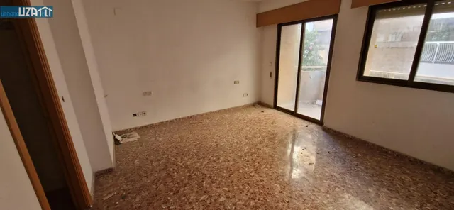 Edificio en Venta en el Corazón de Alicante: Oportunidad Única — 6