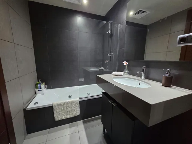 SANT CELONI (CENTRO): GRAN PISO DUPLEX INVERTIDO CON GRANDES TERRAZAS Y AMPLIA PLAZA DE APARCAMIENTO — 25