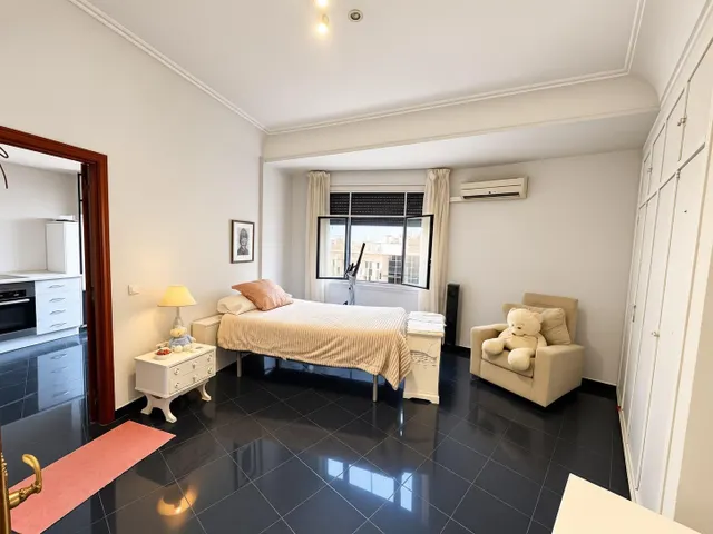 Piso exclusivo totalmente exterior con terraza, centro cordoba capital — 8
