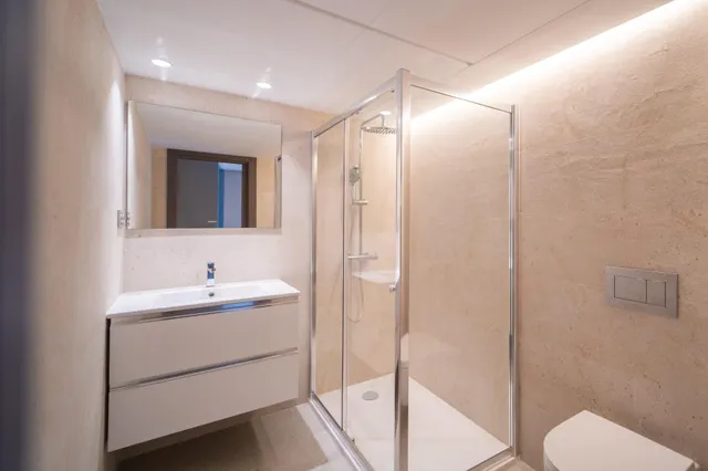 Exclusivo piso reformado en Pedregalejo — 19