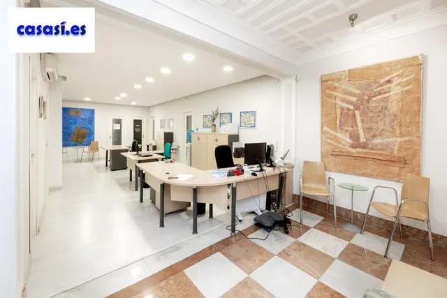 Gran vivienda en Plaza Los Campos - 7 habitaciones — 8