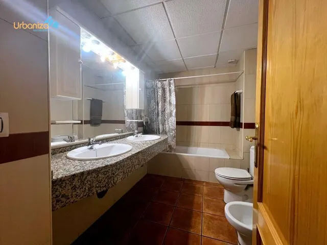 AMPLIO PISO CENTRICO DE 4 habitaciones EN TALAVERA IDEAL INVERSORES — 19