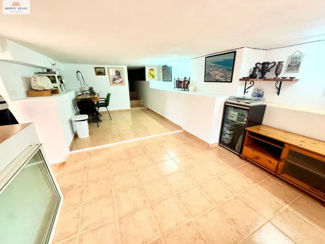 Villa con piscina-1285LM — 33