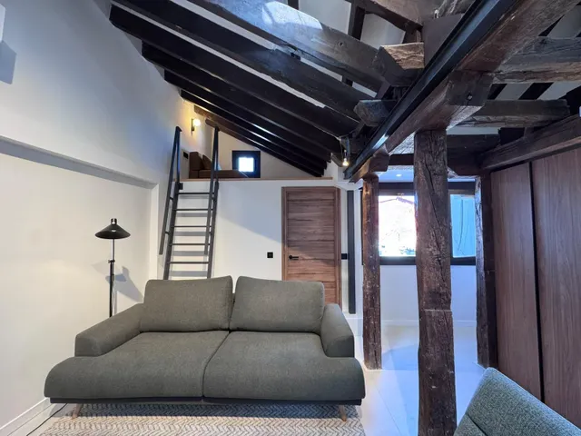Exclusiva vivienda exterior a estrenar junto a la Puerta del Sol — 8