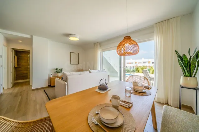 Adosado de 2 dormitorios con jardín y solarium privado en Vi - foto 4