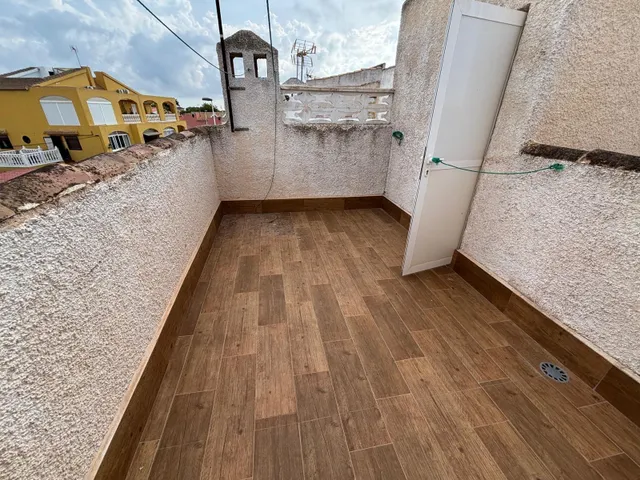 Encantadora vivienda de 2 dormitorios con amplias zonas exteriores – en zona los Frulates — 17
