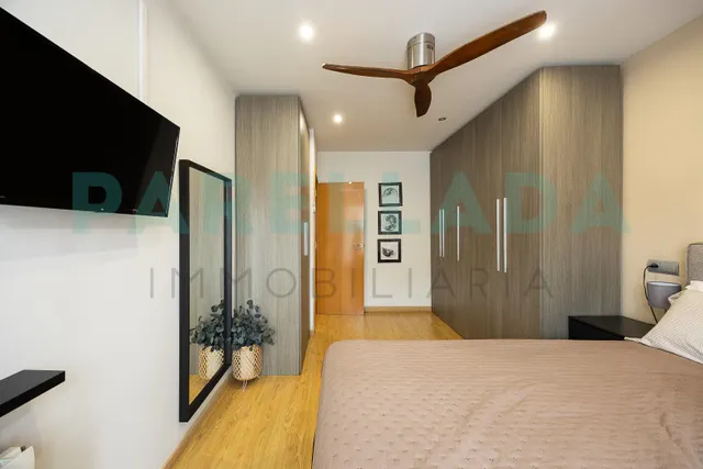 Ático exclusivo con dos terrazas y vistas al mar en el centro de Badalona — 34