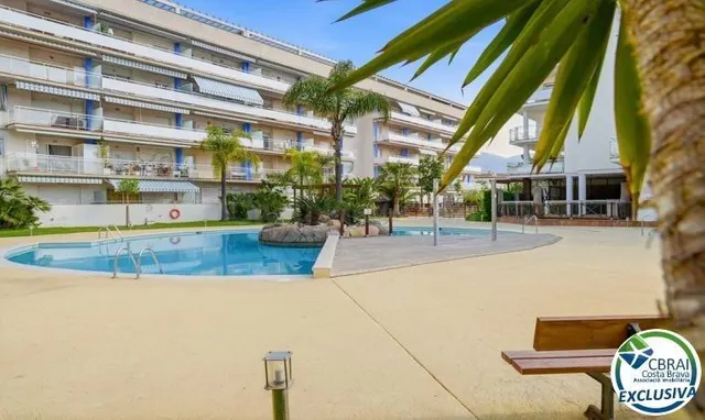 Ático de 61 m2, con 60 m2 de terraza-solarium, LICENCIA TURI - foto 2