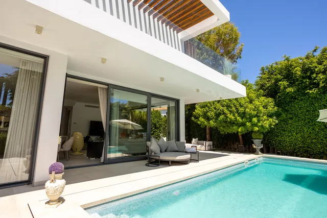 Chalet 4 habitaciones 285m² en venta - Costa Del Sol — 7