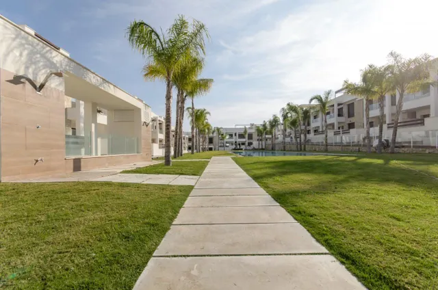 Bungalow 3 habitaciones 70m² en venta - Los balcones — 30
