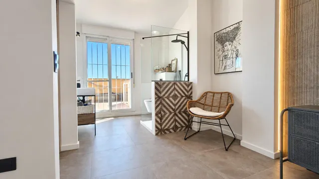Ref- 08700 Salico presenta Adosado de 4 dormitorios con 80 m2 de terrazas y garaje en  Almazora centro — 18