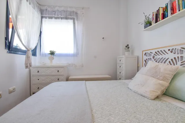 APARTAMENTO TEMPORAL EN LA PLAYA DE PUZOL — 19