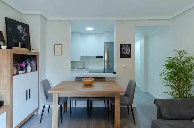 Apartamento 1 habitación 58m² en alquiler - Casco Antiguo - foto 4
