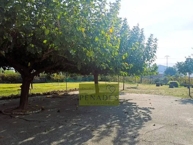GRAN CASA A 3 MIN DE LA CIUDAD — 5