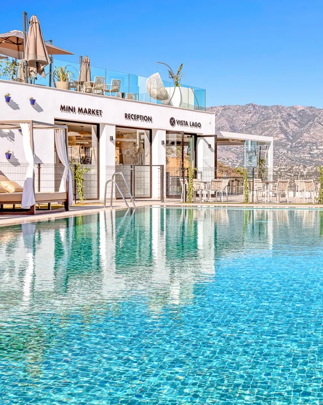 VENTA DE PISO EN LA ZONA DE HIPÓDROMO DE MIJAS COSTA. 2 DORMITORIOS, TERRAZA Y PARKING. — 14