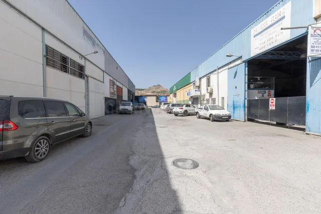 Nave industrial en venta en Atarfe (Granada) | 757 m2 constr - foto 4