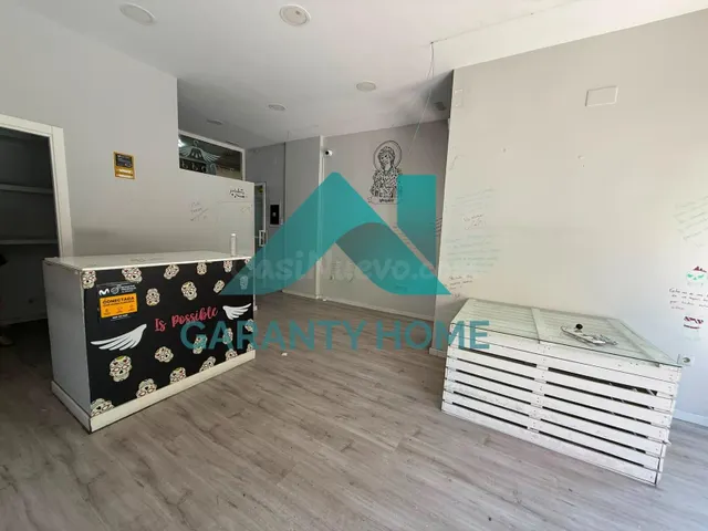 ¡LOCAL COMERCIAL EN ALQUILER EN PLENO CENTRO DE CÁCERES! ✨ - foto 5