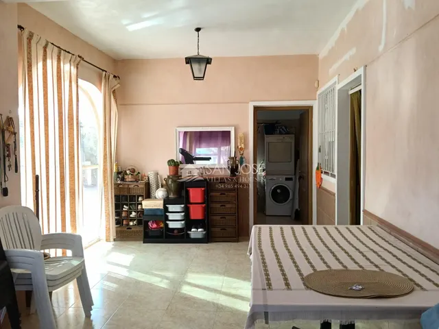 SE VENDE CHALET EN BUEN ESTADO EN ASPE ZONA CARRETERA DE LA ROMANA — 12