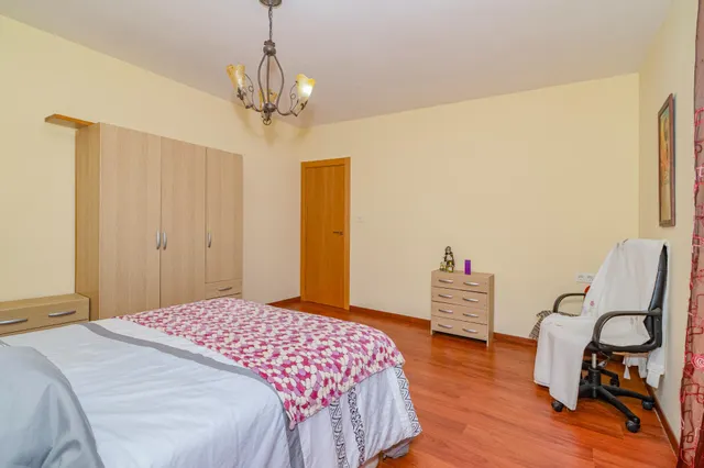 CASA EN OGIJARES — 44