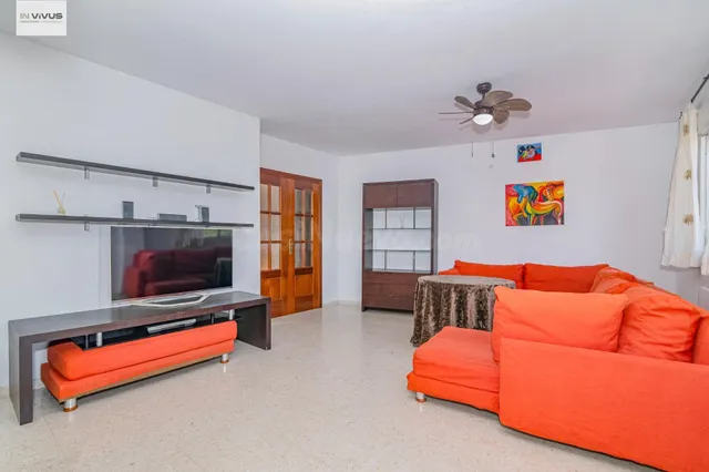 ALQUILER DE PISO DE 4 DORMITORIOS EN EL BARRIO DE ALBAYDA TOTALMENTE AMUEBLADO Y EQUIPADO Y CON PLAZA DE  GARAGE INCLUIDA — 5