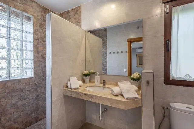 Casa Rural en funcionamiento en Caparacena — 22