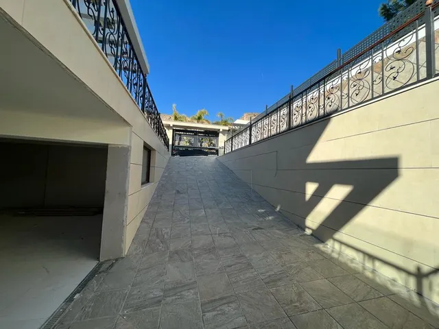 Se venden 2 maravillosas viviendas de obra nueva, zona Sierra Cortina- PRECIO NEGOCIABLE — 4