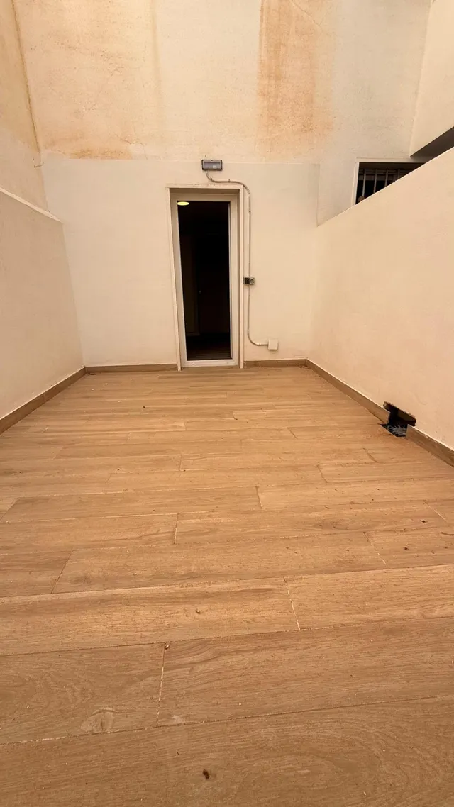 Apartamento reformado en Fuengirola, segunda línea de playa junto al puerto con licencia turística — 22
