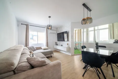 Piso en Venta en Rincon De La Victoria Málaga