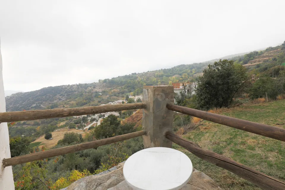 Hotel Rural en un entorno Mágico, Busquístar