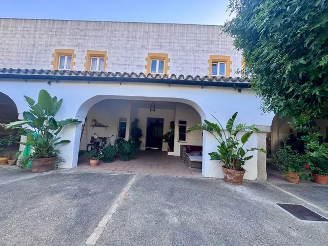 PRECIOSO LOFT SITUADO EN ANTIGUA BODEGA EN EL CENTRO DE JEREZ — 39
