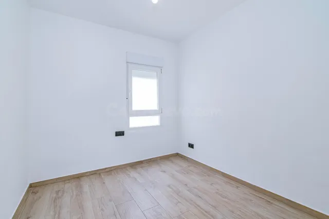 Venta 5 dormitorios. baño. aseo. reformado — 22