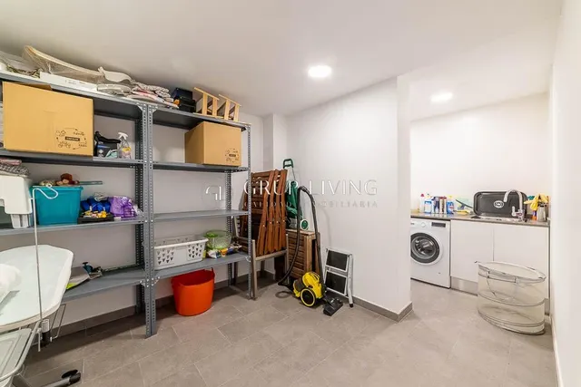 CASA EN PRIMERA LINEA DE MAR — 24
