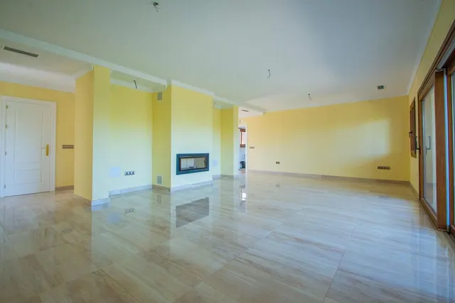 Exclusiva Villa Independiente en Primera Línea de Golf | La Cala Golf, Costa del Sol — 12