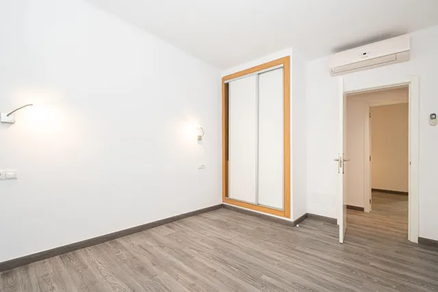 Magnífico primer piso reformado con terraza — 13