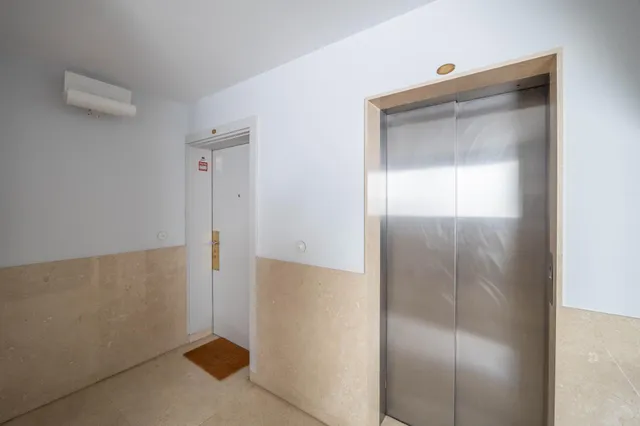 FUENTE DE LAS BATALLAS-PISO DE 197m2 EN EDIFICIO ZAIDA — 13