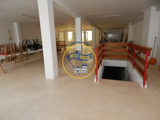 PRIMER PISO SIN ASCENSOR Y LOCAL PLANTA BAJA A LA VENTA EN AIELO DE MALFERIT — 30