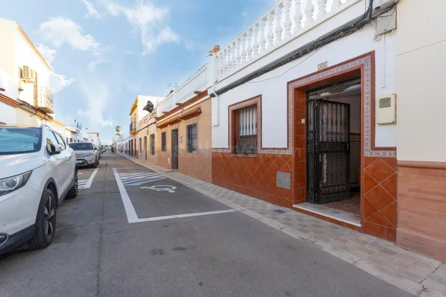 Acogedora vivienda lista para entrar a vivir en Isla Mayor — 2