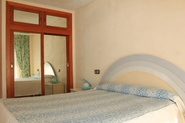 Apartamento en alquiler por temporadas.  VFT / MA / 47120 / NRUA: ESFCTU0000290390001310990000000000000000VFT/MA/471208 — 13