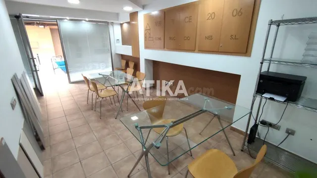 LOCAL COMERCIAL TOTALMENTE REFORMADO - foto 3