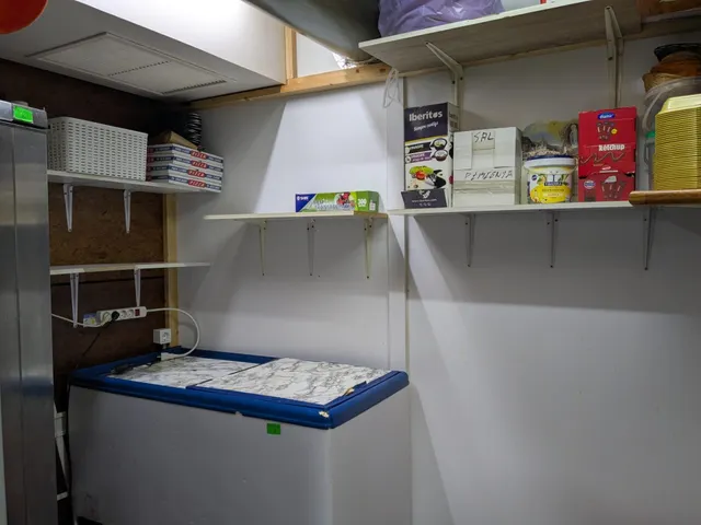 Local comercial 111m² en venta - Villananitos — 11