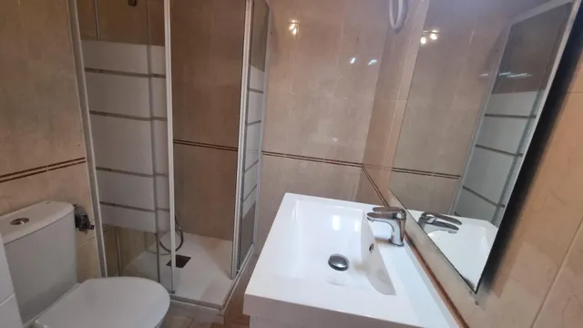 BUNGALOW EN PLANTA BAJA CON PISCINA COMUNITARIA - ZONA ALTOS DE LA BAHÍA, TORREVIEJA — 10