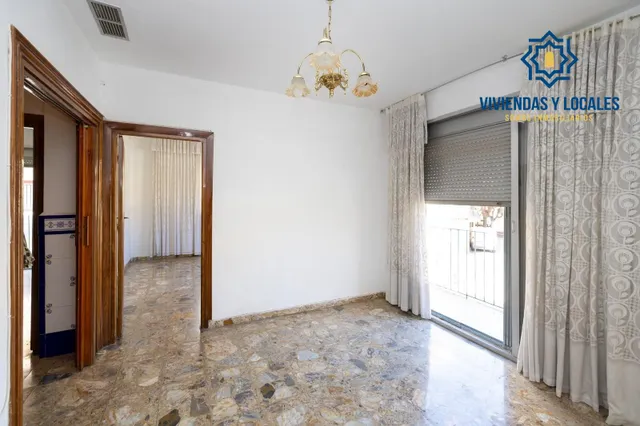 Edificio con gran potencial de desarrollo residencial en Zaidín – Granada — 31