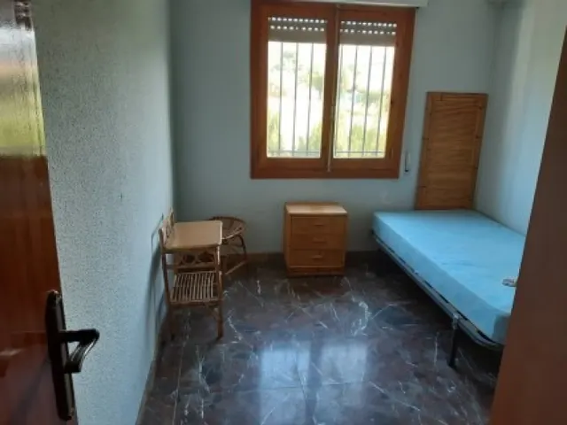 Chalet independiente zona Cucuch en rentabilidad — 28