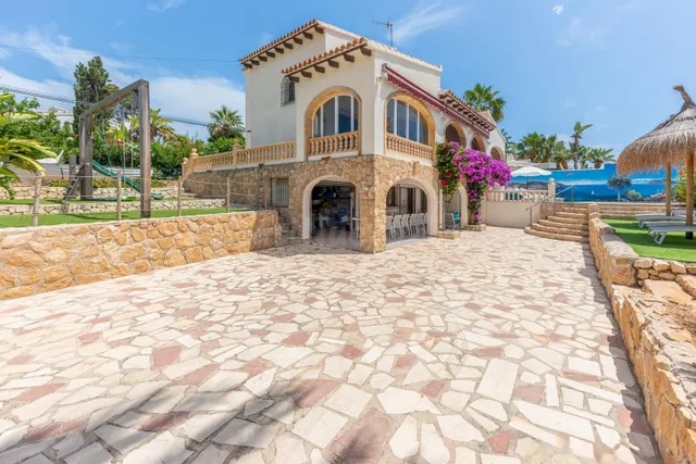Villa de Lujo 7 habitaciones 183m² en venta - El Portet - foto 4