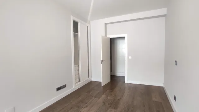 Piso 4 habitaciones 258m² en venta - Centro — 8