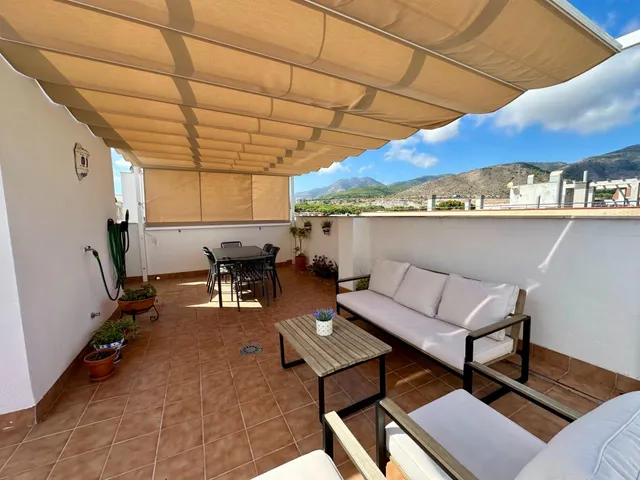 Ático dúplex reformado con amplia terraza en la zona de El Calvario, Torremolinos — 20