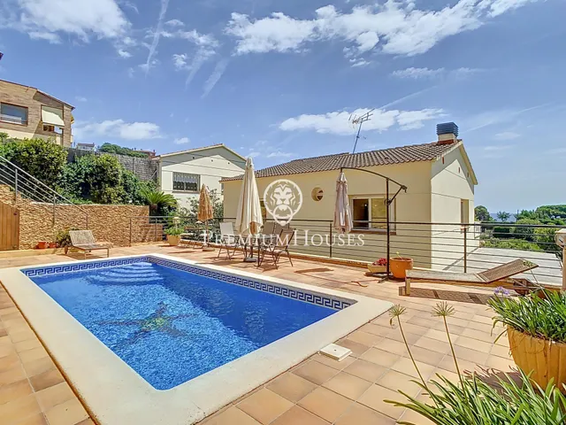 Casa en venta con vistas al mar y licencia turística — 32