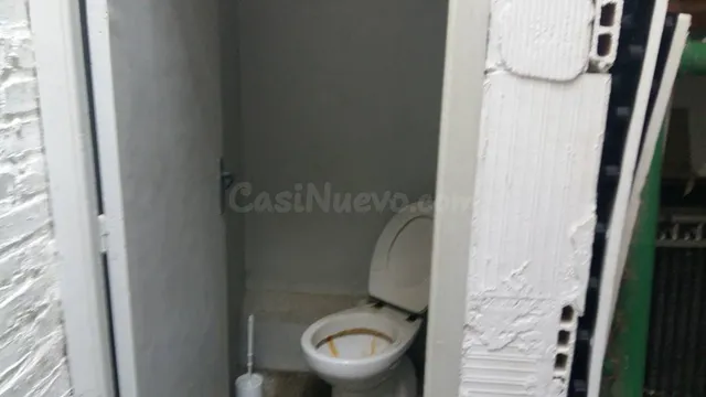 LOCAL COMERCIAL EN VENTA DIÁFANO CON TIENDA, ALMACÉN Y OFICI - foto 4