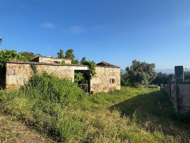 SE VENDE CASA AREFORMAR EN MEDER - SALVATERRA DE MIÑO - PONT - foto 3