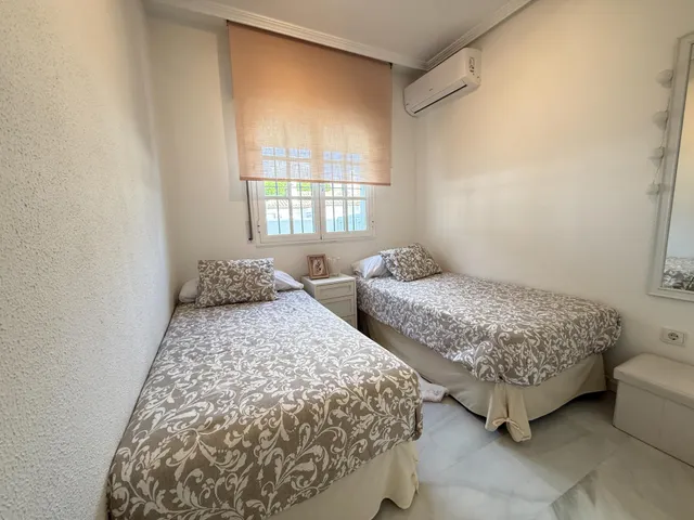 Apartamento en la Playa de la Barrosa, Urbanización Pinar del Atlántico — 13